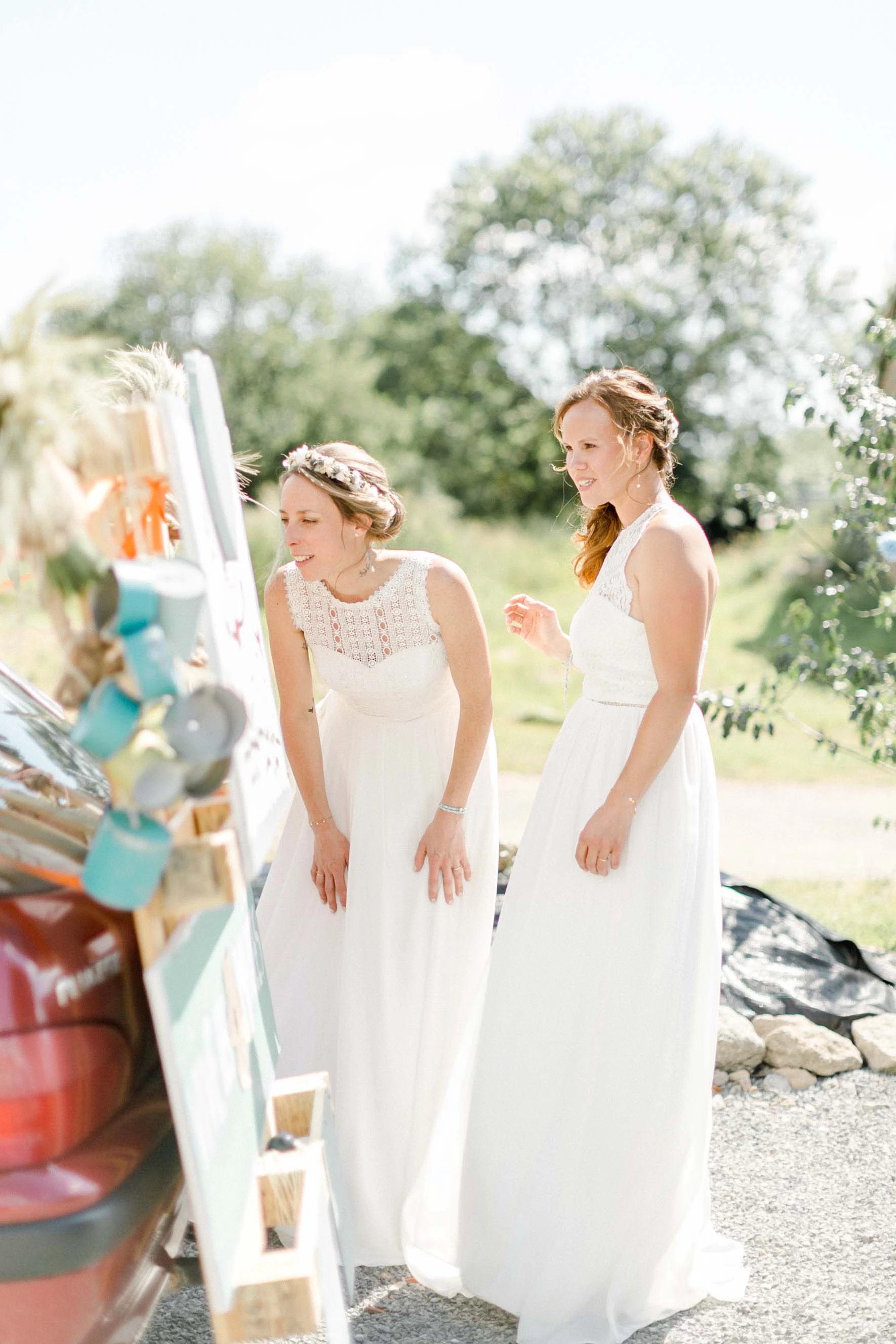 robe bonheur événement sourire gris